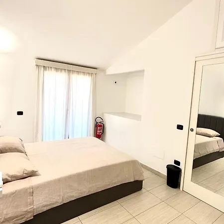 Апартаменти Ghouse *